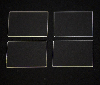 Kwartsglasplaat Hoog doorlaatvermogen Aangepaste maten Hoogtemperatuurbestendige Transparante 1