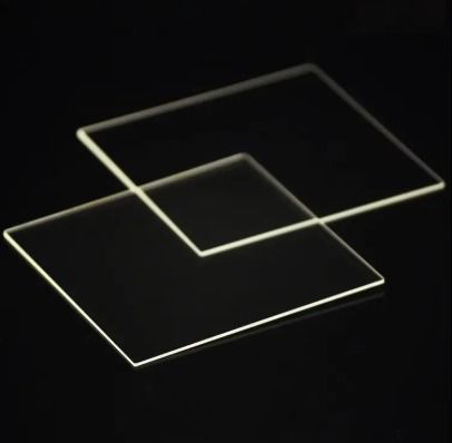 Square Transparent Quartz Glass Plate 6.91g/cm3 or 2.23g/cm3 Density for Precision Machining